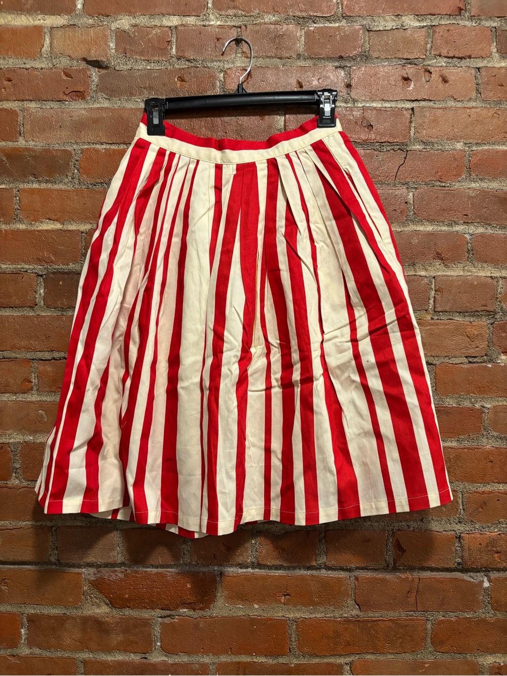 ModCloth Women's Red and Cream Striped Pleated Skirt